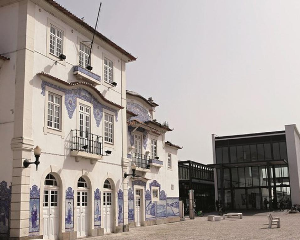 Última Hora: Homem colhido mortalmente na Estação da CP de Aveiro.