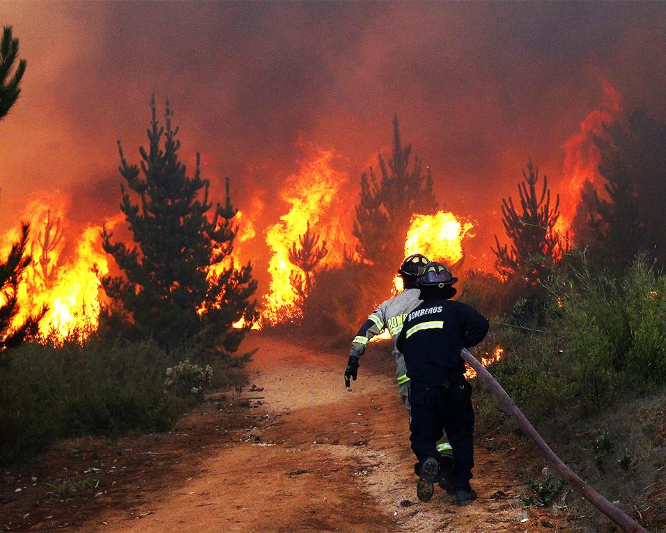 Governo coloca Portugal em alerta até domingo. Risco de incêndio agrava-se.