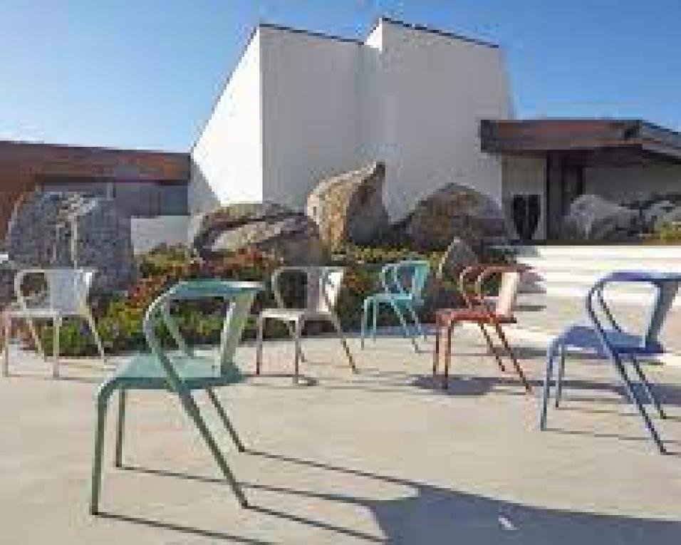 'CÍRCULO AZUL' homenageia a ‘Cadeira Portuguesa’ em Estarreja. 'CÍRCULO AZUL' homenageia a ‘Cadeira Portuguesa’ em Estarreja.