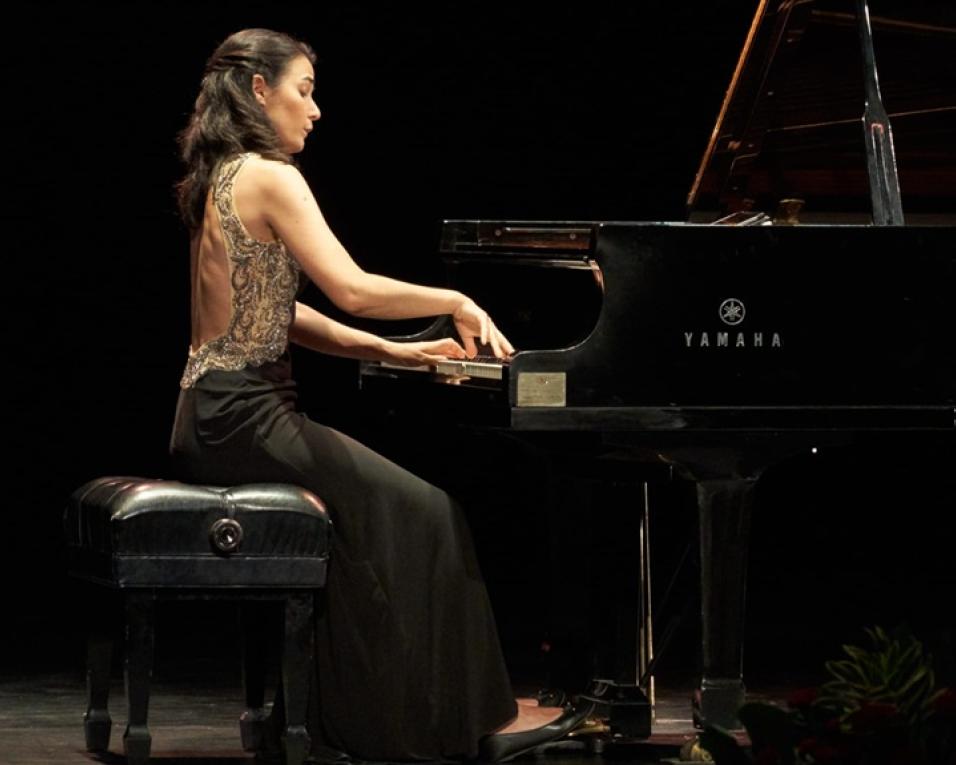 ines filipe em concerto na casa da cultura de ilhavo