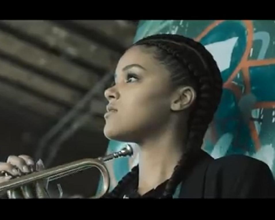 jessica pina na abertura do ciclo tons inteiros