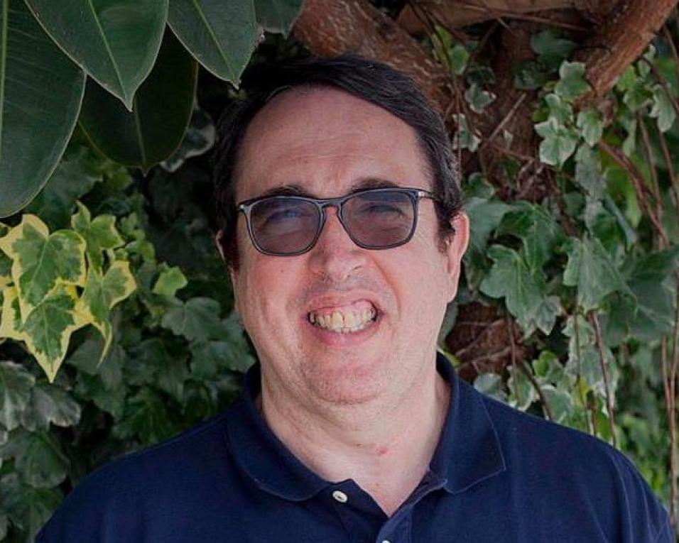 José Eduardo Rebelo lança novo livro sobre vivências do luto.