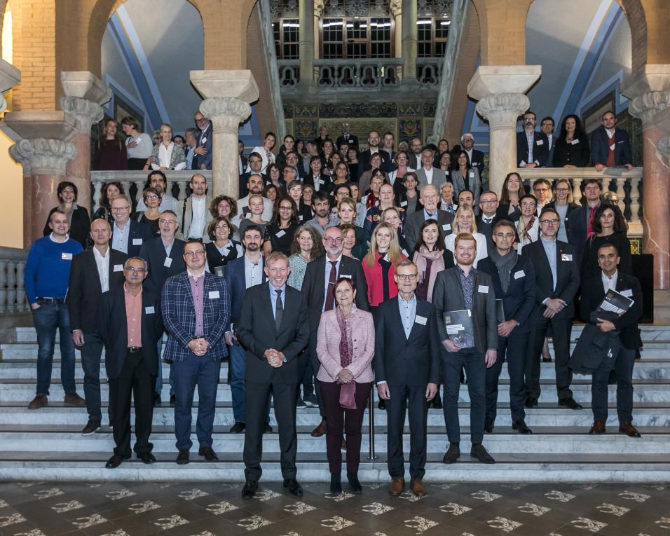 Universidade de Aveiro integra projeto de modelo de ensino inovador lançado em Barcelona. Universidade Europeia ECIU nasce para abordar desafios da sociedade de hoje.