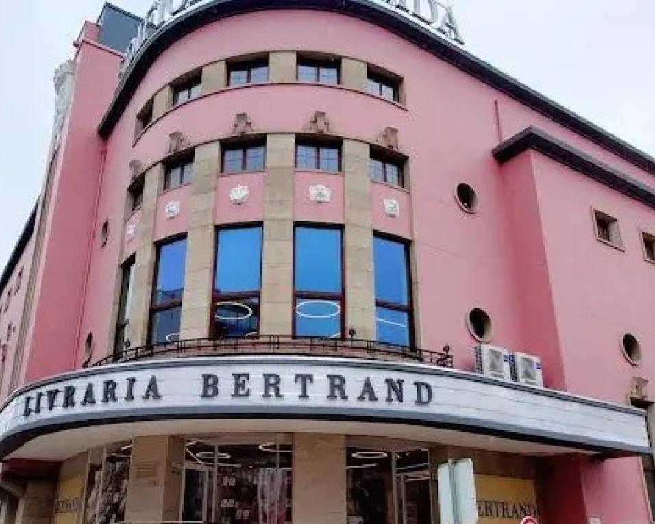 escritora aveirense Margarida Calafate Ribeiro apresenta a obra “Europa Transfigurada”.