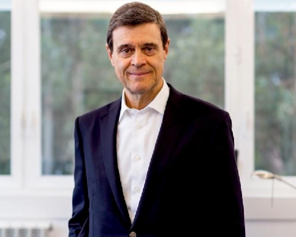 Luís Portela para a conferência do XVII aniversário da Centro de Cultura Espírita Mar de Esperança 