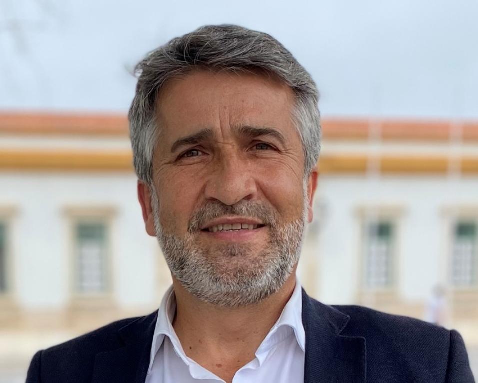 manuel oliveira de sousa é vice presidente da distrital do PS