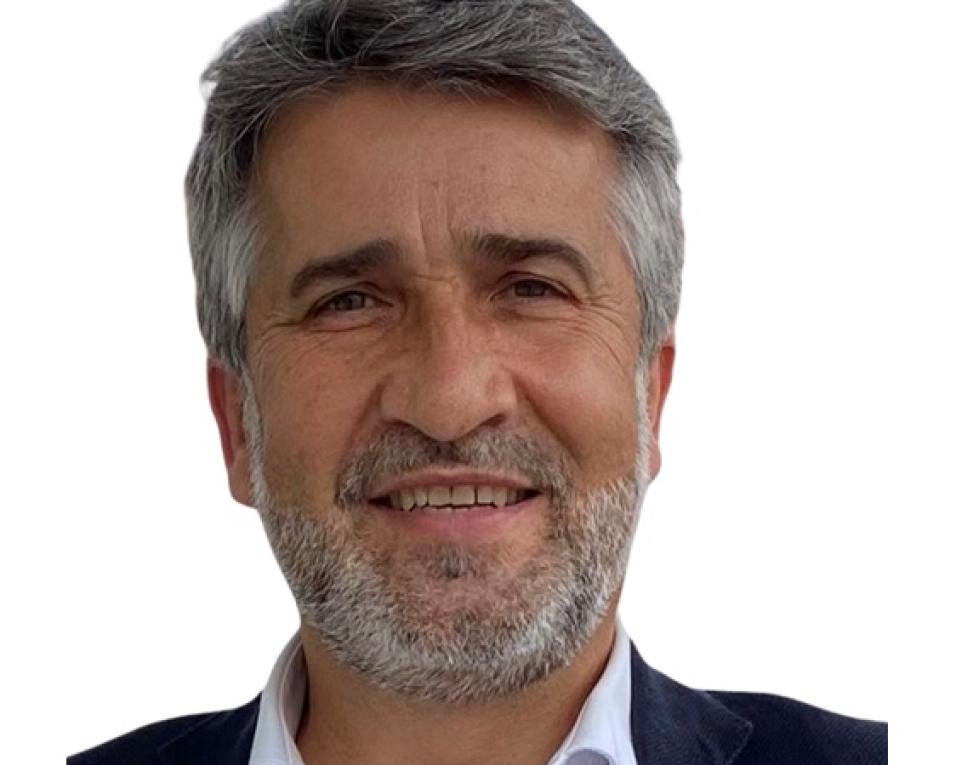 Manuel Oliveira de Sousa continua como vice-presidente da distrital de Aveiro do Partido Socialista.