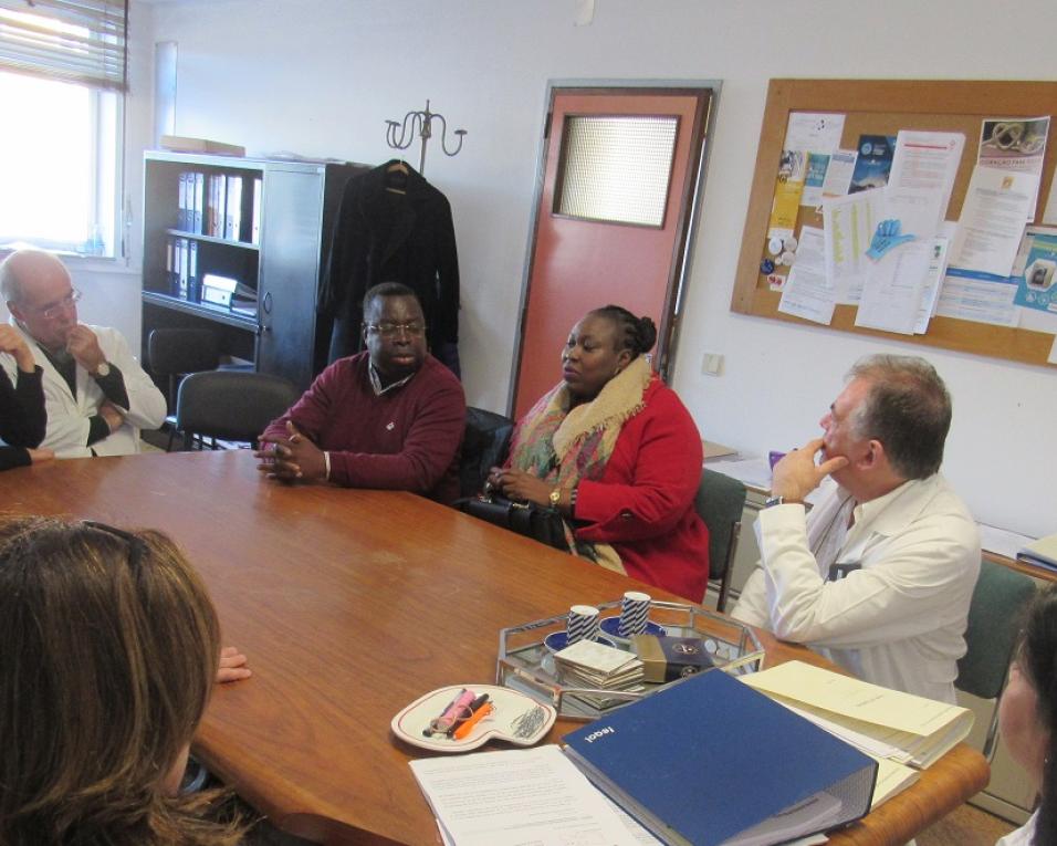 Colaboradores do Centro Hospitalar do Baixo Vouga preparam missão à Guiné-Bissau.    Colaboradores do Centro Hospitalar do Baixo Vouga preparam missão à Guiné-Bissau.