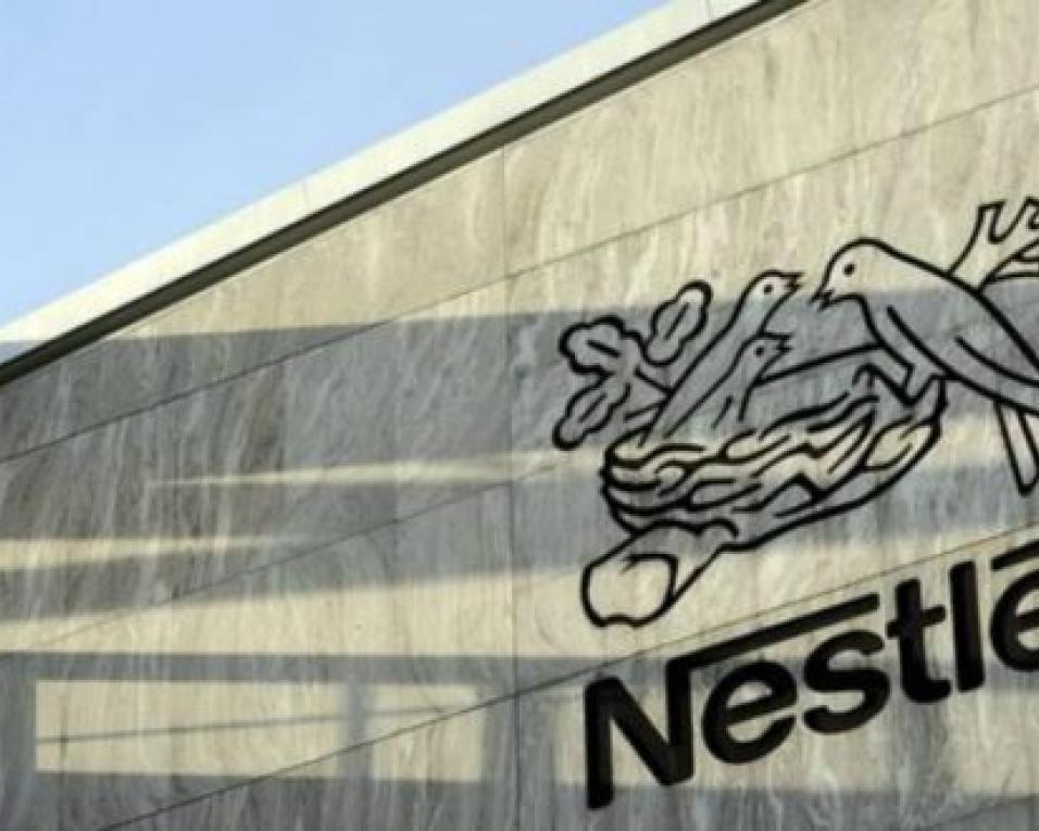 Nestlé Portugal doa 130 mil equipamentos de proteção individual à Cruz Vermelha Portuguesa.