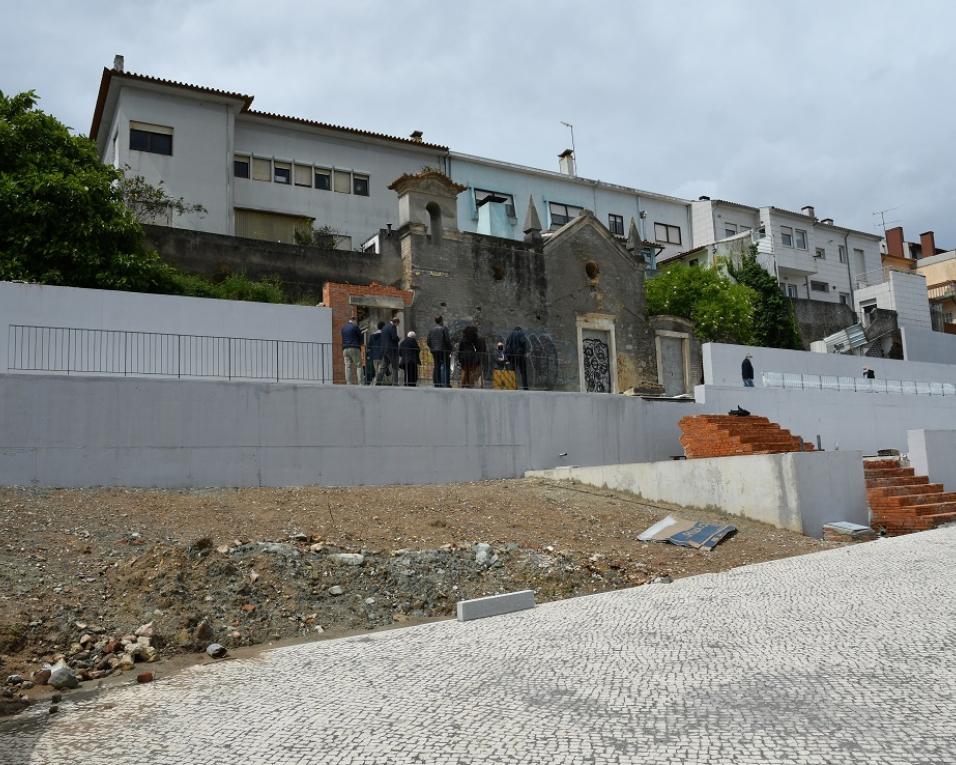 Aveiro: Autarquia inaugura obra de consolidação do talude no centro da cidade.