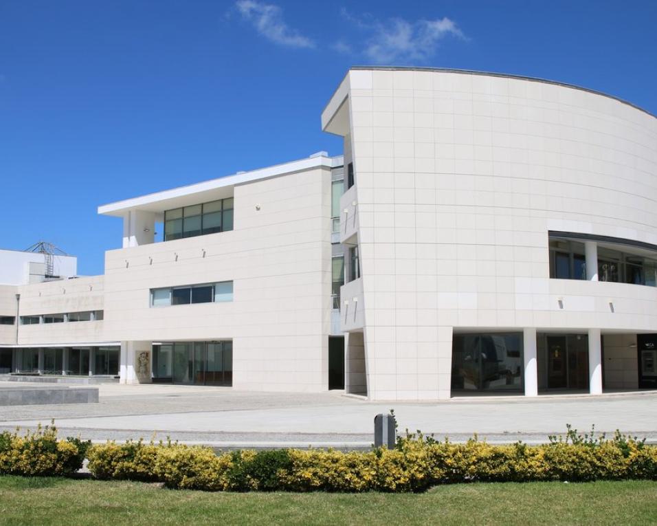 Oliveira do Bairro: Autarquia lança programa de formação gratuita para cuidadores formais e informais de idosos.