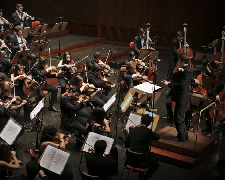Orquestra XXI apresenta-se em espetáculo na Casa da Cultura de Ílhavo.