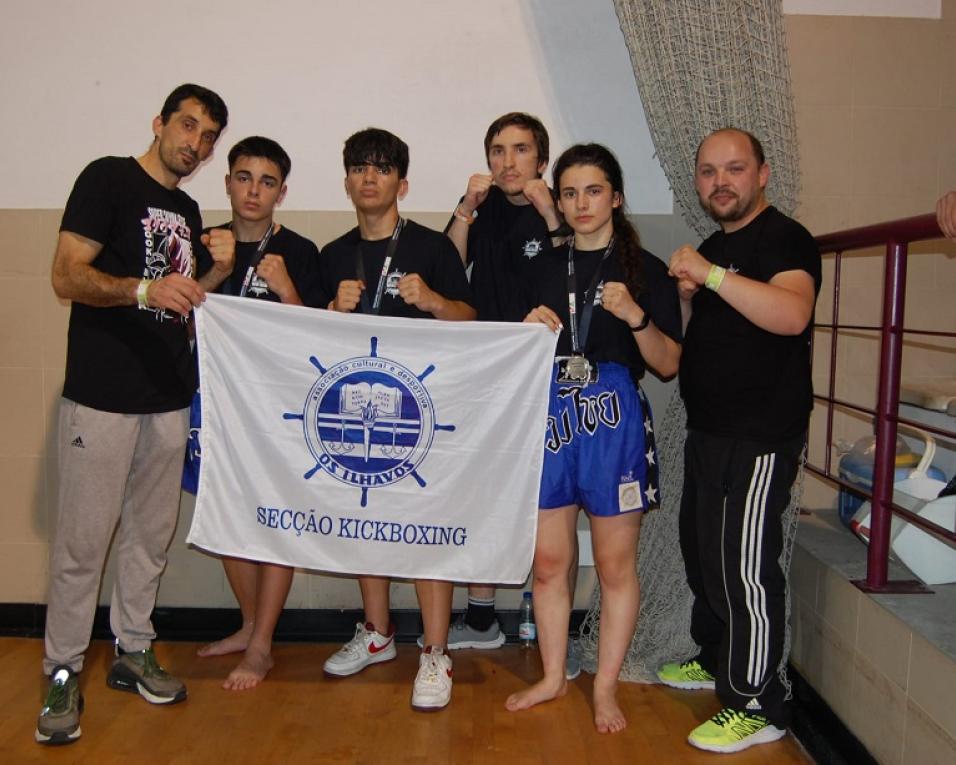 Atletas dos Ílhavos apuram-se para nacionais de Kickboxing.