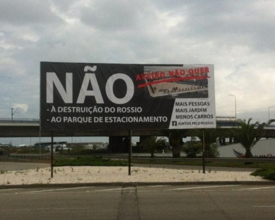 Juntos pelo Rossio assume uso do painel do PS mas diz que pagou oudoor contra ideia para o Rossio.