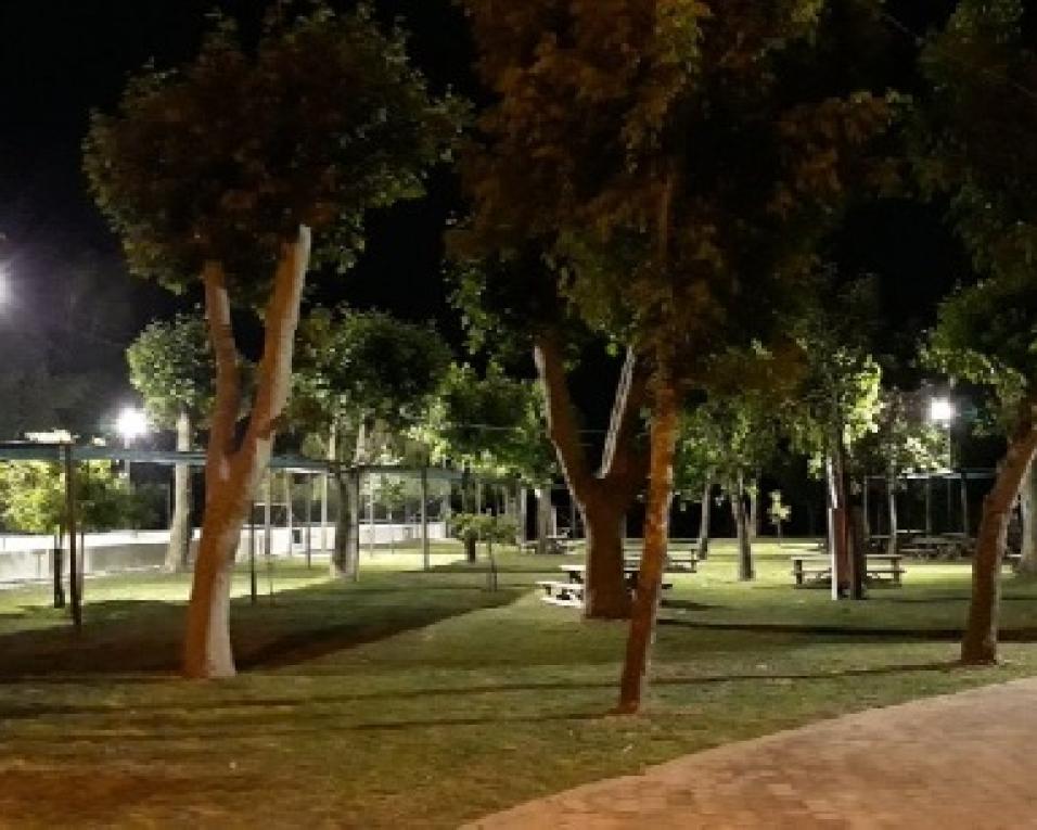 noite de folclore no parque da balsa em Eixo