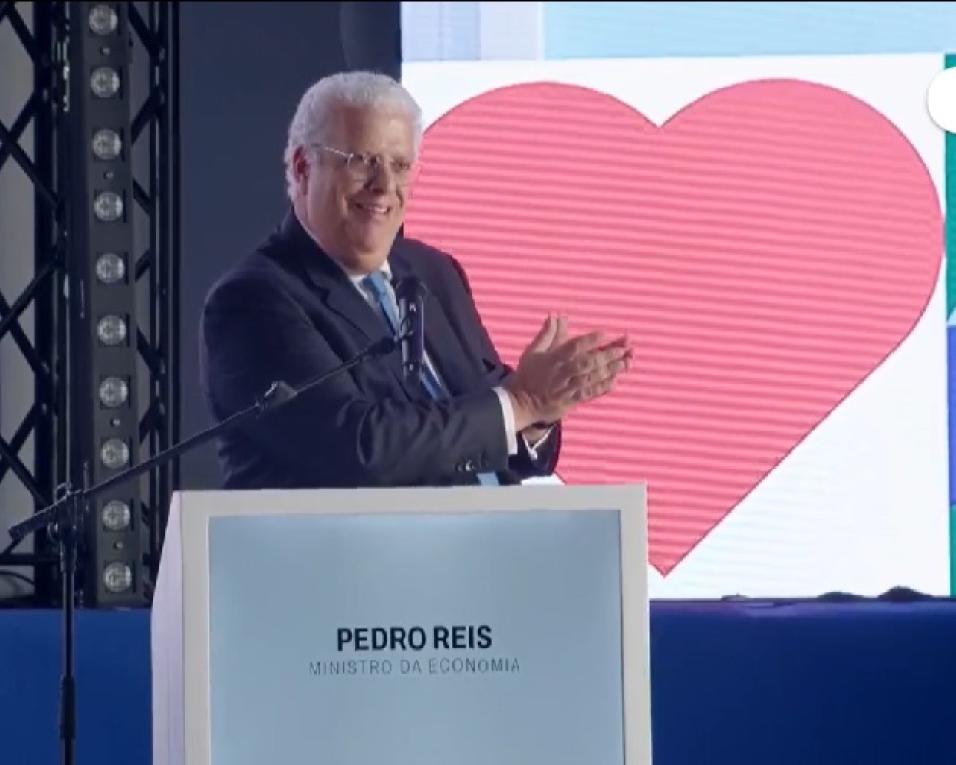 ministro da economia na abertura do congresso da ahresp