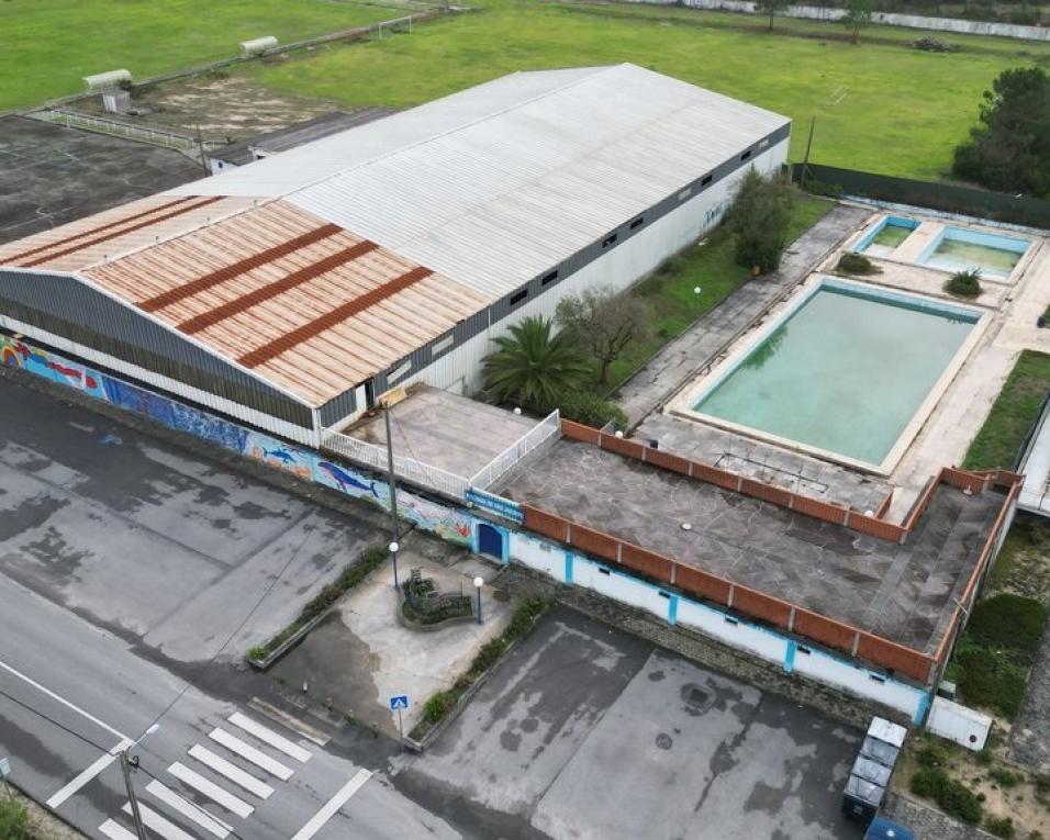 reabilitacao da piscina de sao jacinto custa meio milhao