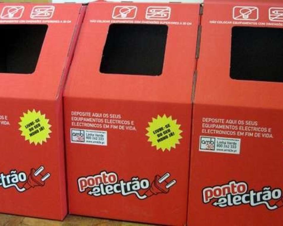 Escolas do distrito de Aveiro recolhem mais de 21 toneladas de resíduos elétricos e eletrónicos.