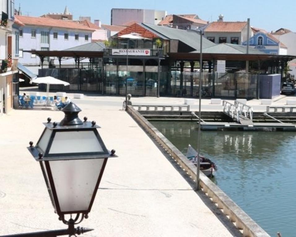 Aveiro: Executivo entrega exploração do antigo mercado do peixe.