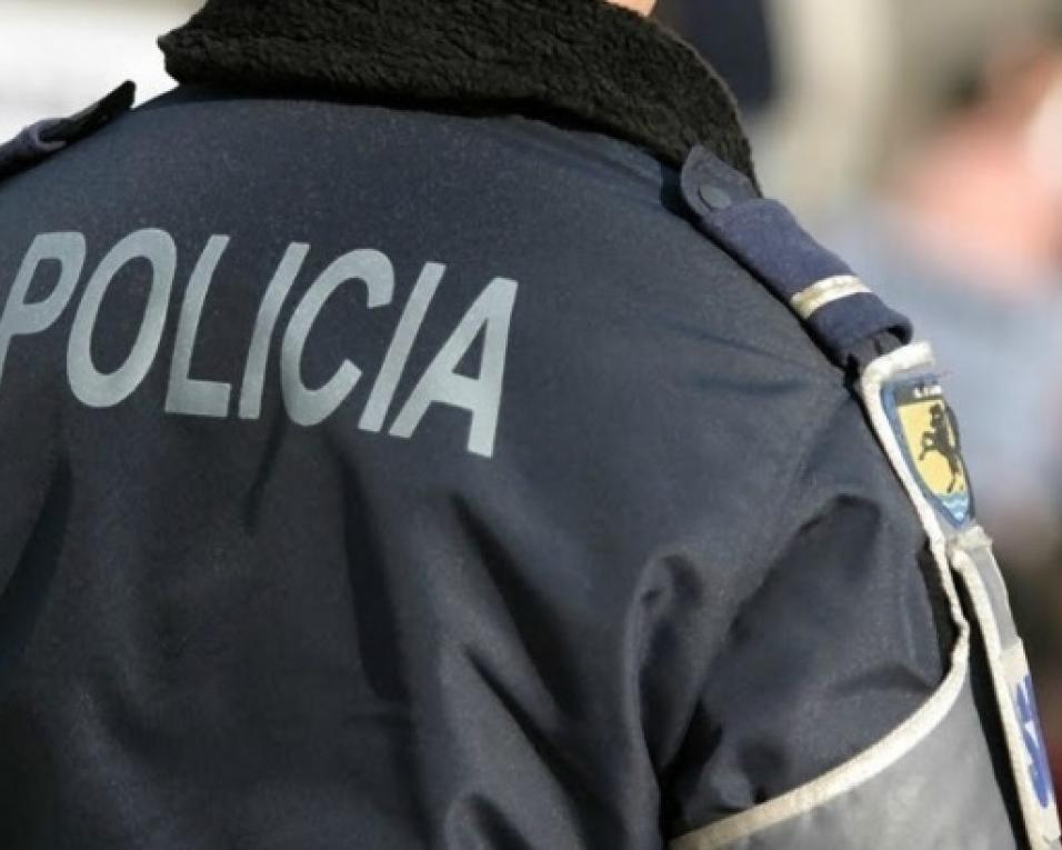 Aveiro: PSP deteve ladrões que 'assaltaram' ourivesaria no Fórum.