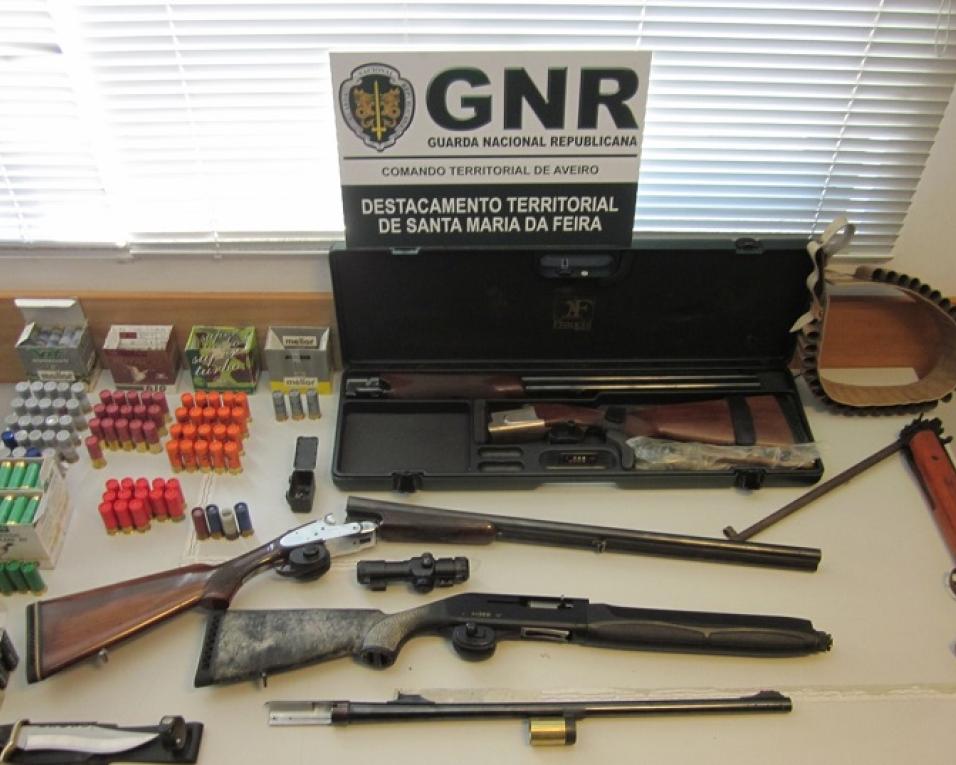 GNR: Homem detido por violência doméstica.