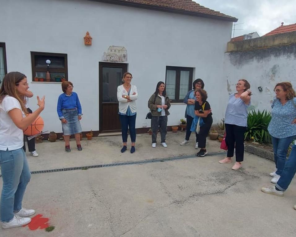 Ílhavo: Casas, becos e jardins são o palco da Rádio Faneca.