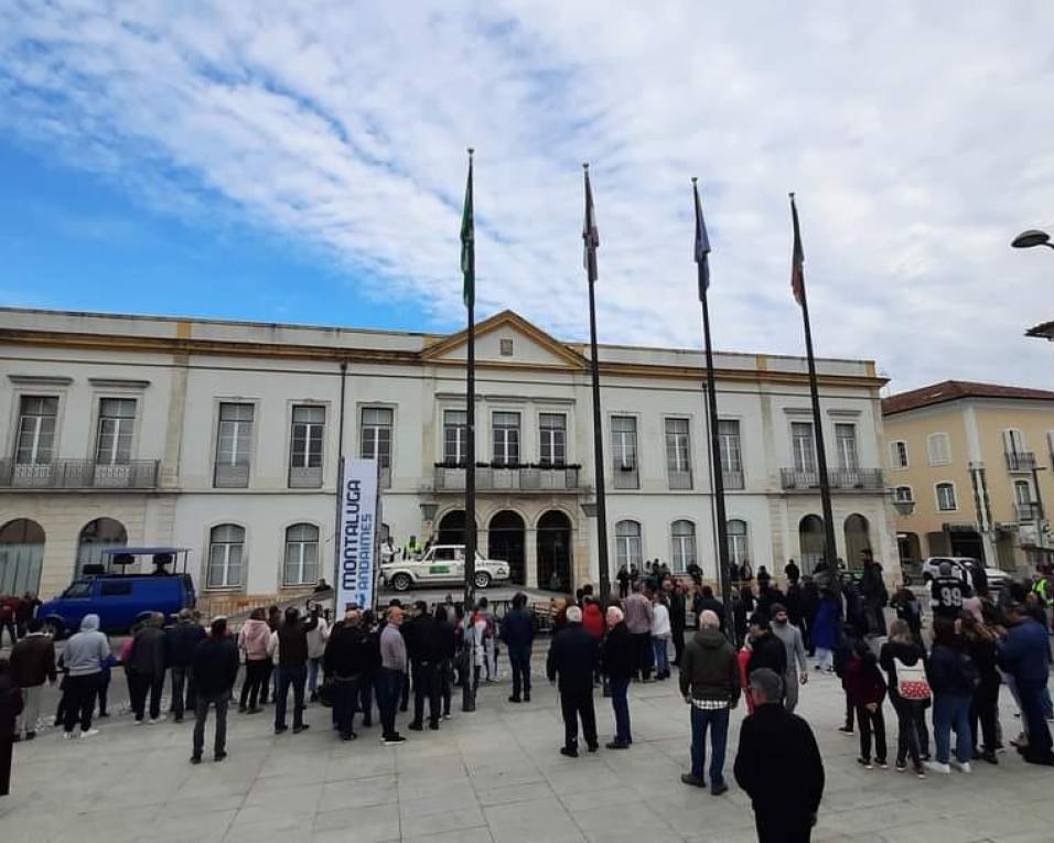 Águeda e Anadia recebem Rally noturno de automóveis clássicos.