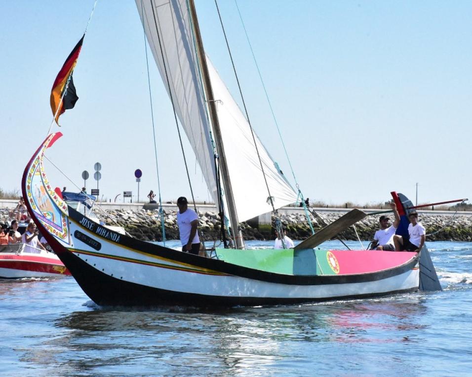 José Miranda vence Regata de Moliceiros do Ria de Aveiro Weekend. José Miranda vence Regata de Moliceiros do Ria de Aveiro Weekend.