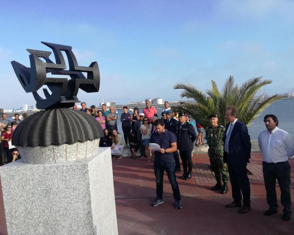 Monumento evoca 100 anos de presença militar em São Jacinto.