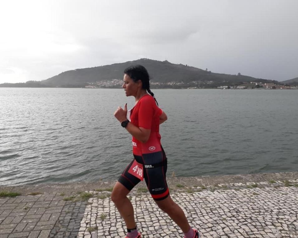 Triatlo: Rosa Rodrigues é Vice-campeã Nacional e Ibérica de Média Distância em 50-54 anos.