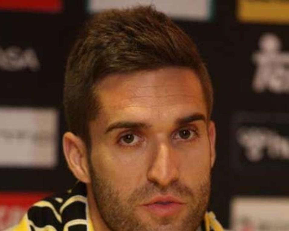 Beira-Mar: Rui Sampaio renova por mais um ano.