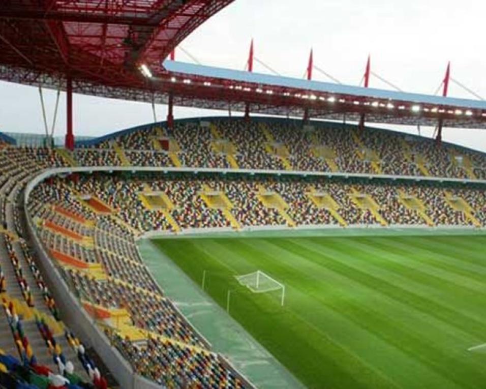 Beira-Mar recebe Lourosa em jogo de preparação no Municipal de Aveiro.