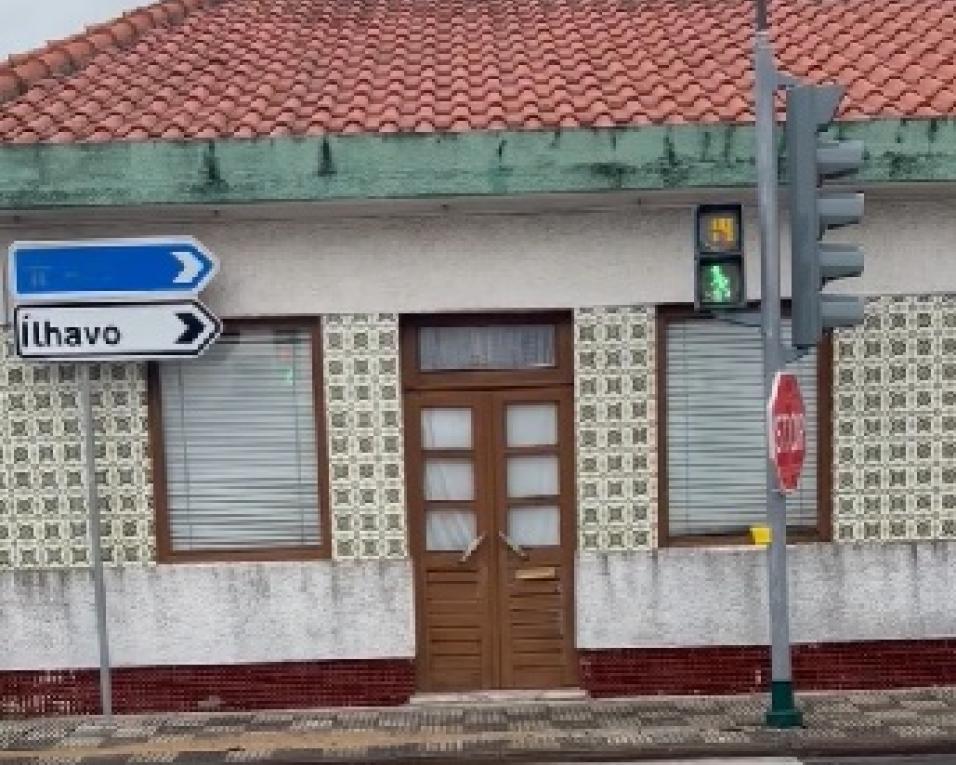 Cruzamento da “bruxa” estreia semaforos