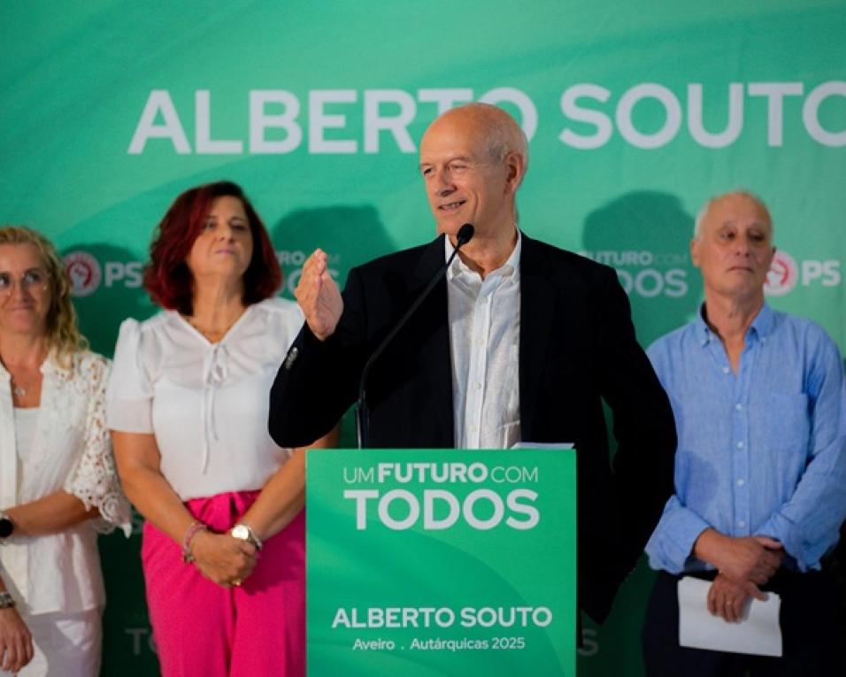 Alberto Souto não confia na declaração de Ribau Esteves sobre os encargos da revogação do PP do Cais do Paraíso.