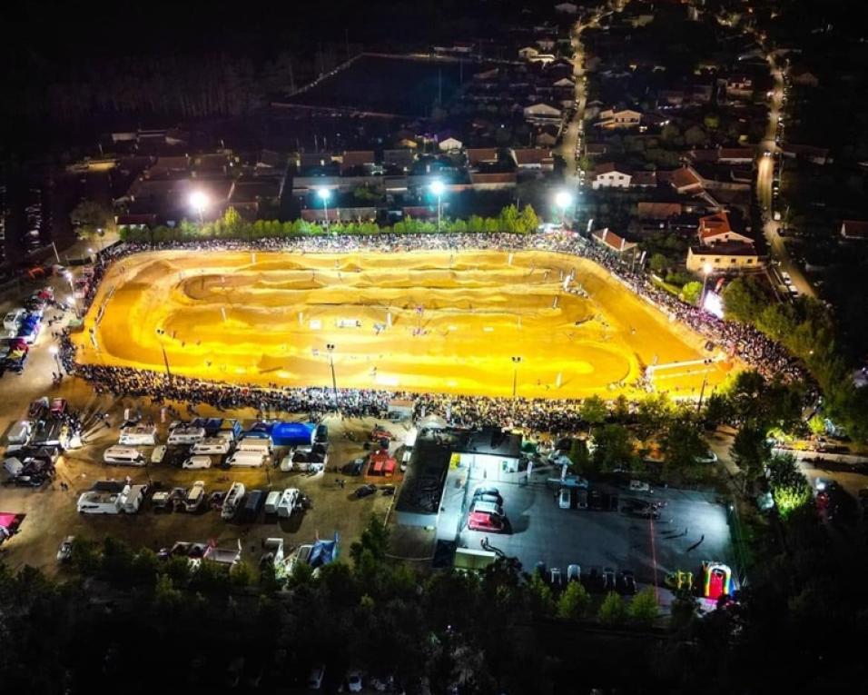 Supercross na Poutena assinala a sua 50.ª edição.