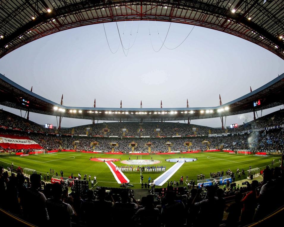 Futebol: FC Porto vence Supertaça. Futebol: FC Porto vence Supertaça.
