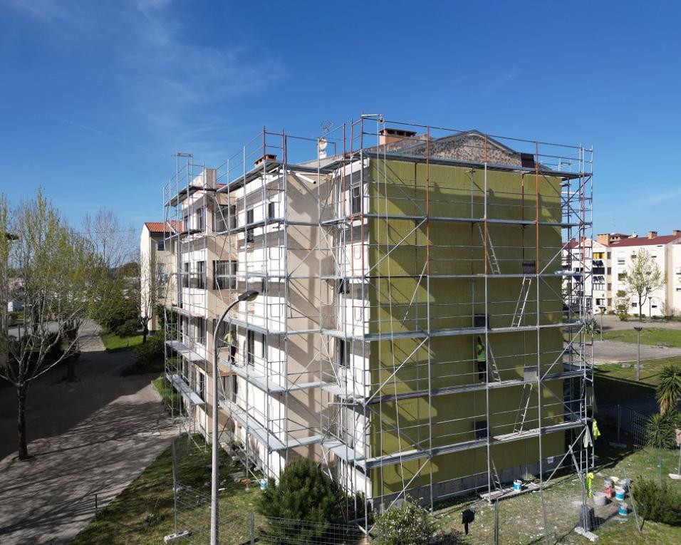 Estarreja: Reabilitação do Bairro da Teixugueira já está em curso.