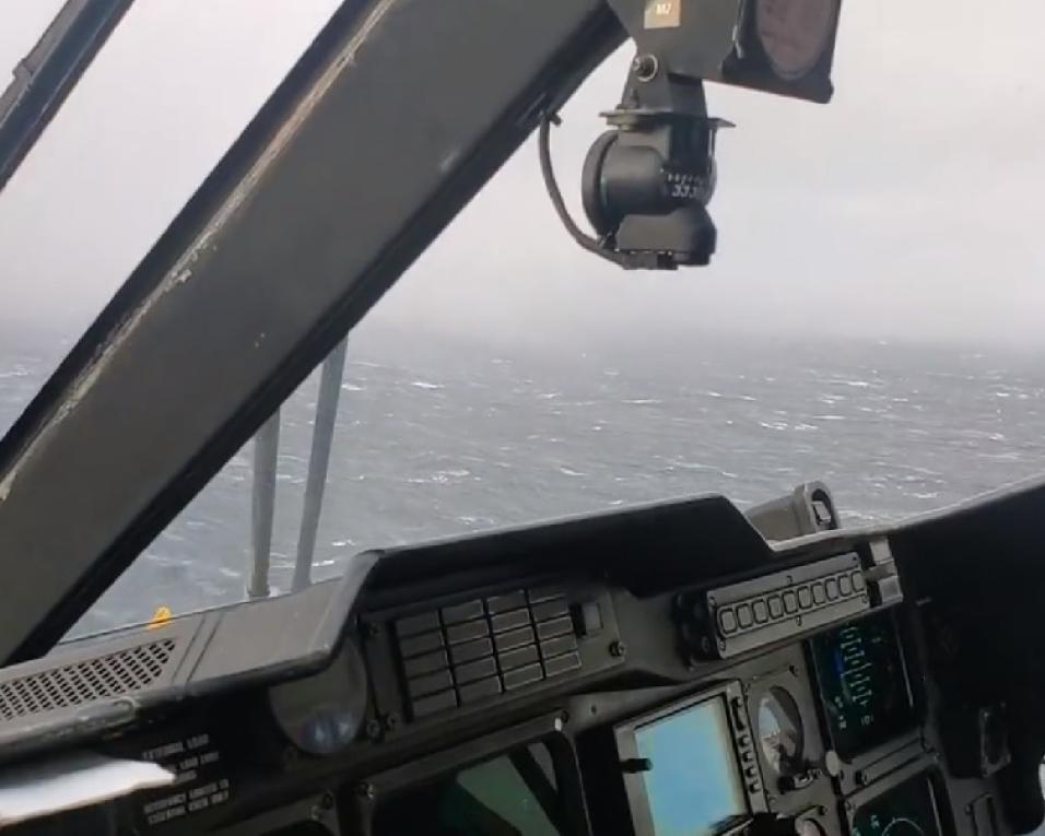 Navio galego afunda nos mares da Terra Nova. Embarcação da EPA dá apoio no local.