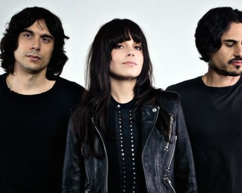 “The Last Internationale” atuam no Avenida no arranque de digressão nacional.