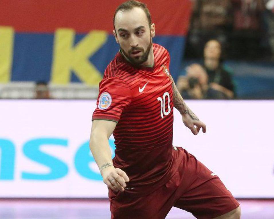 Futsal: 'Jogo das Estrelas' da AFA é no domingo com Ricardinho em campo. GD Gafanha com sucesso na prática da modalidade.