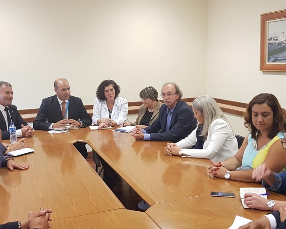 António Topa reclama investimento nos hospitais e centros de saúde.