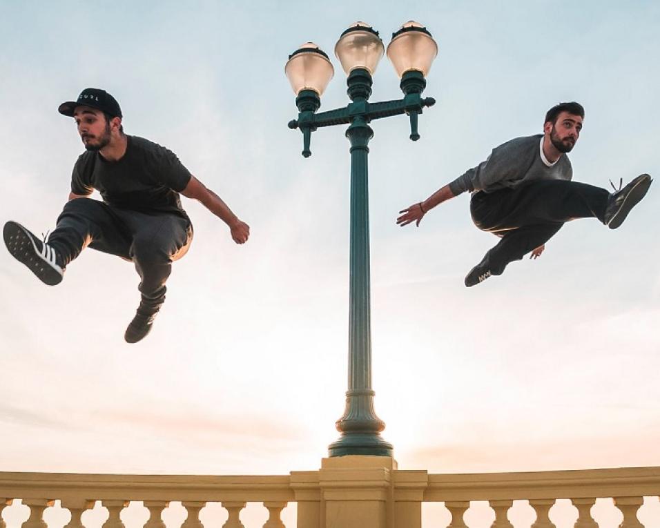 Ensaio aberto do coletivo de parkour Team Braga na Fábrica das Ideias com espetáculo Trace.