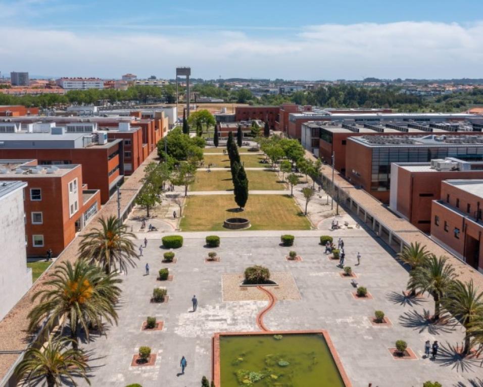 Universidade de Aveiro celebra 50 anos ao serviço do ensino superior.