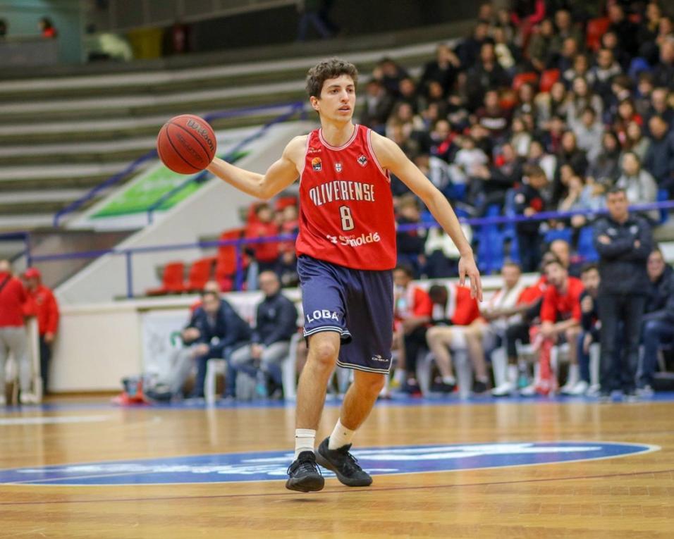 Basquetebol: Jovens talentos nacionais confirmados no Illiabum.