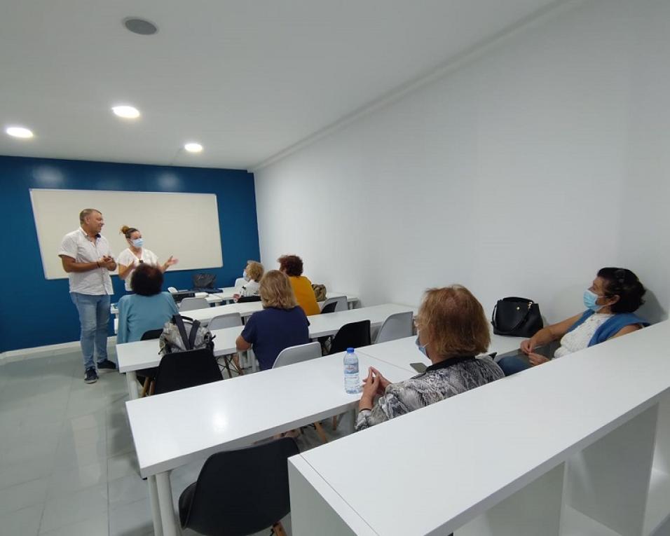 Universidade Sénior São João da Cruz lança oferta formativa para seniores.