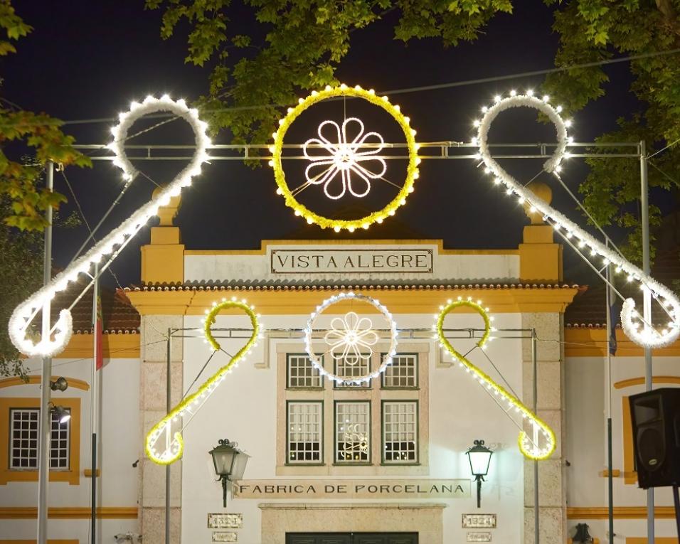 Festa da Vista Alegre arranca com oração do terço.