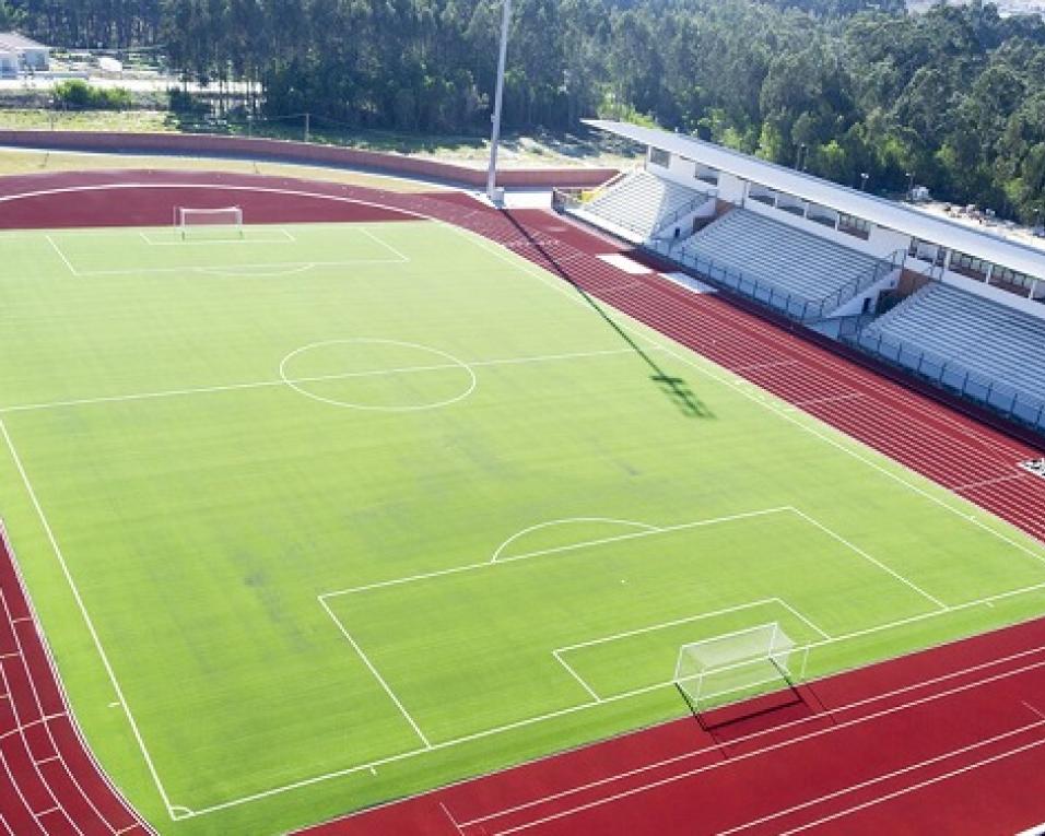 Vagos: Autarquia prepara instalação de tapete de relva sintética no Estádio Municipal.