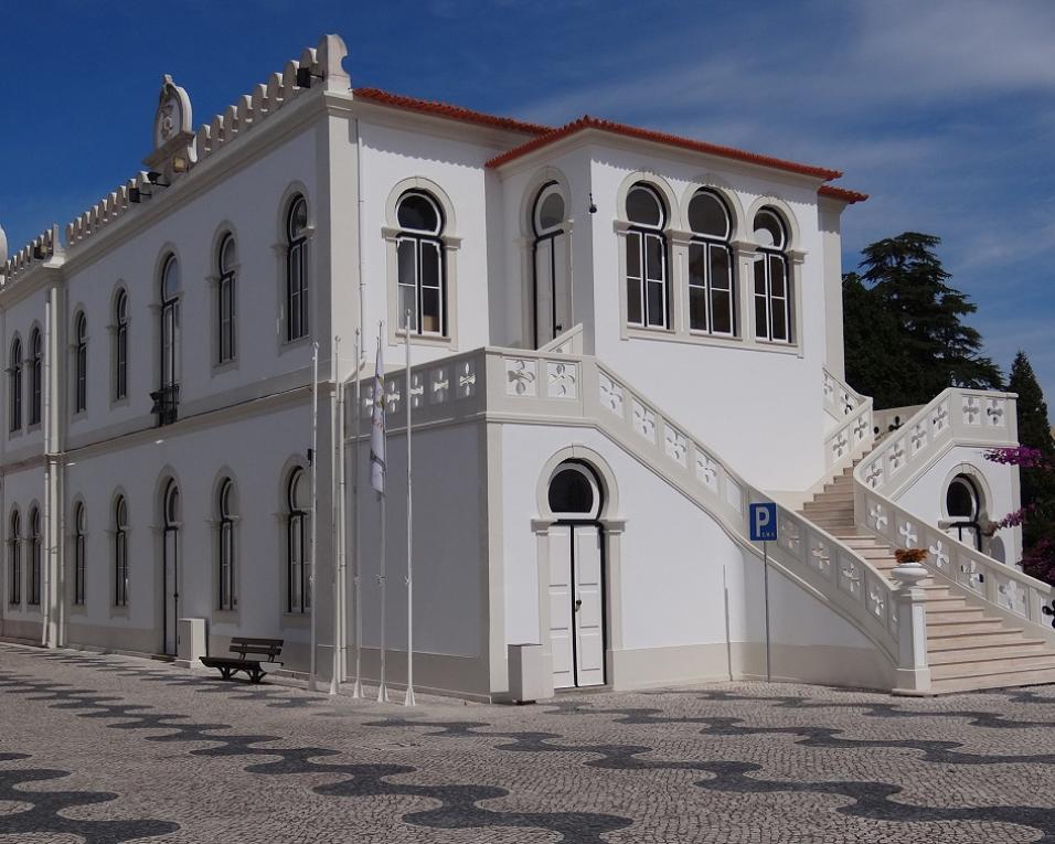 Vagos: Executivo aprova anteprojeto de Reabilitação do Palacete Visconde de Valdemouro.