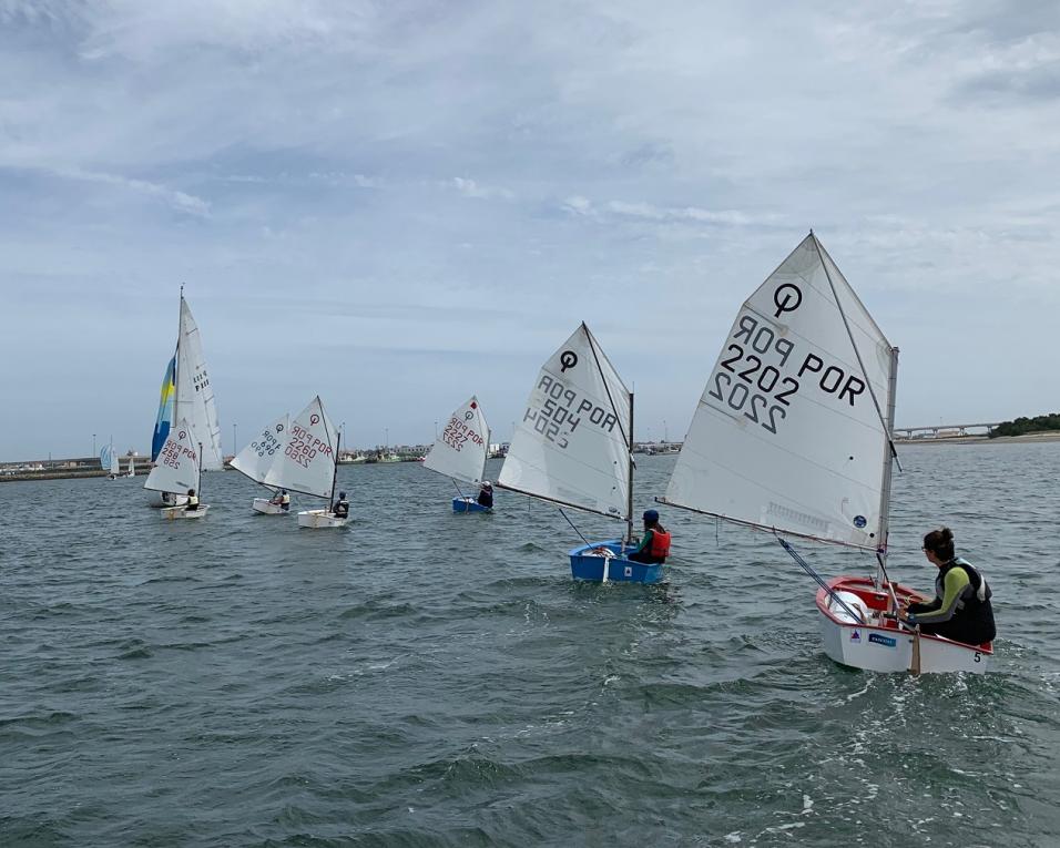 Costa Nova: Vela em tempo de pandemia com as 4 horas da Costa Nova.