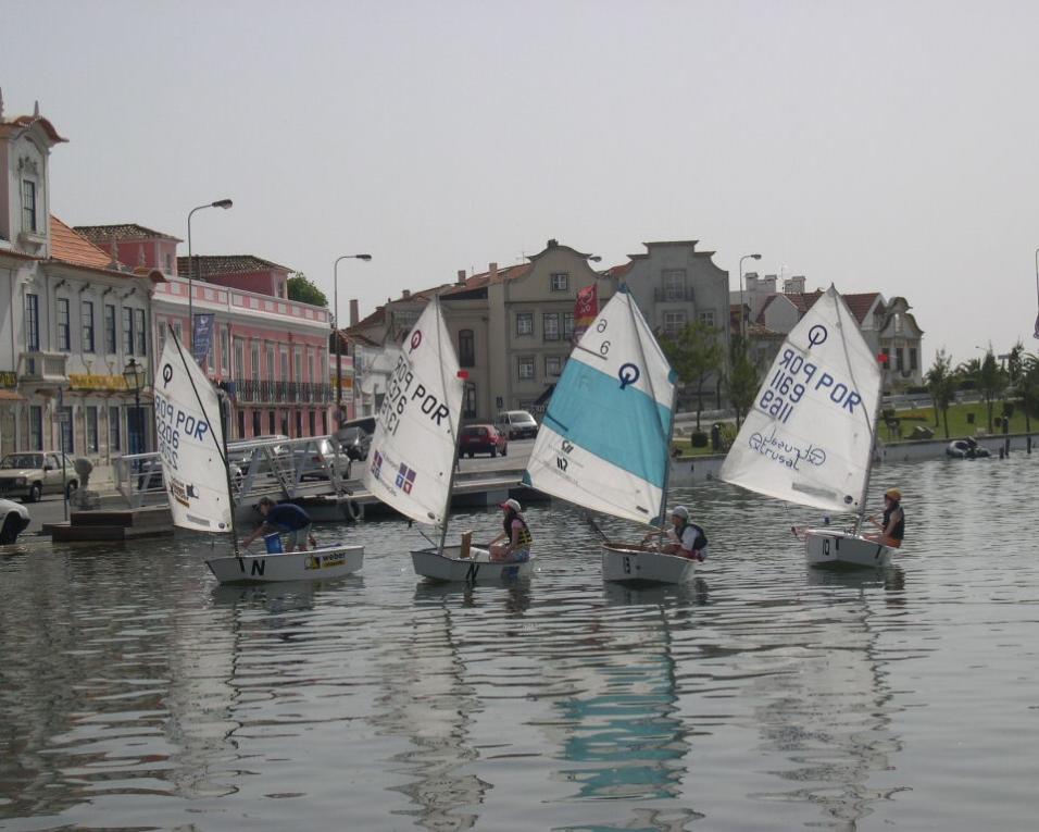 Sporting de Aveiro inicia projeto Navegar@Aveiro com aulas abertas.